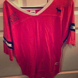 Victoria secret short sleeved ( medium)